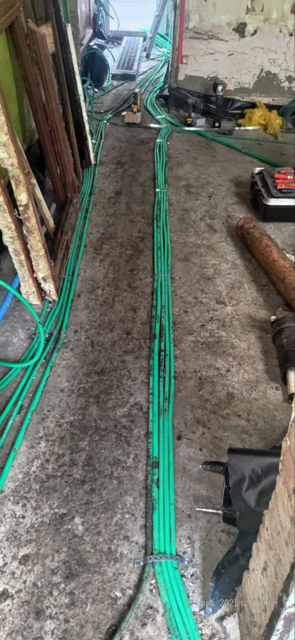 Montage van nieuwe elektrische bekabeling in een particuliere woning in 9200 Dendermonde